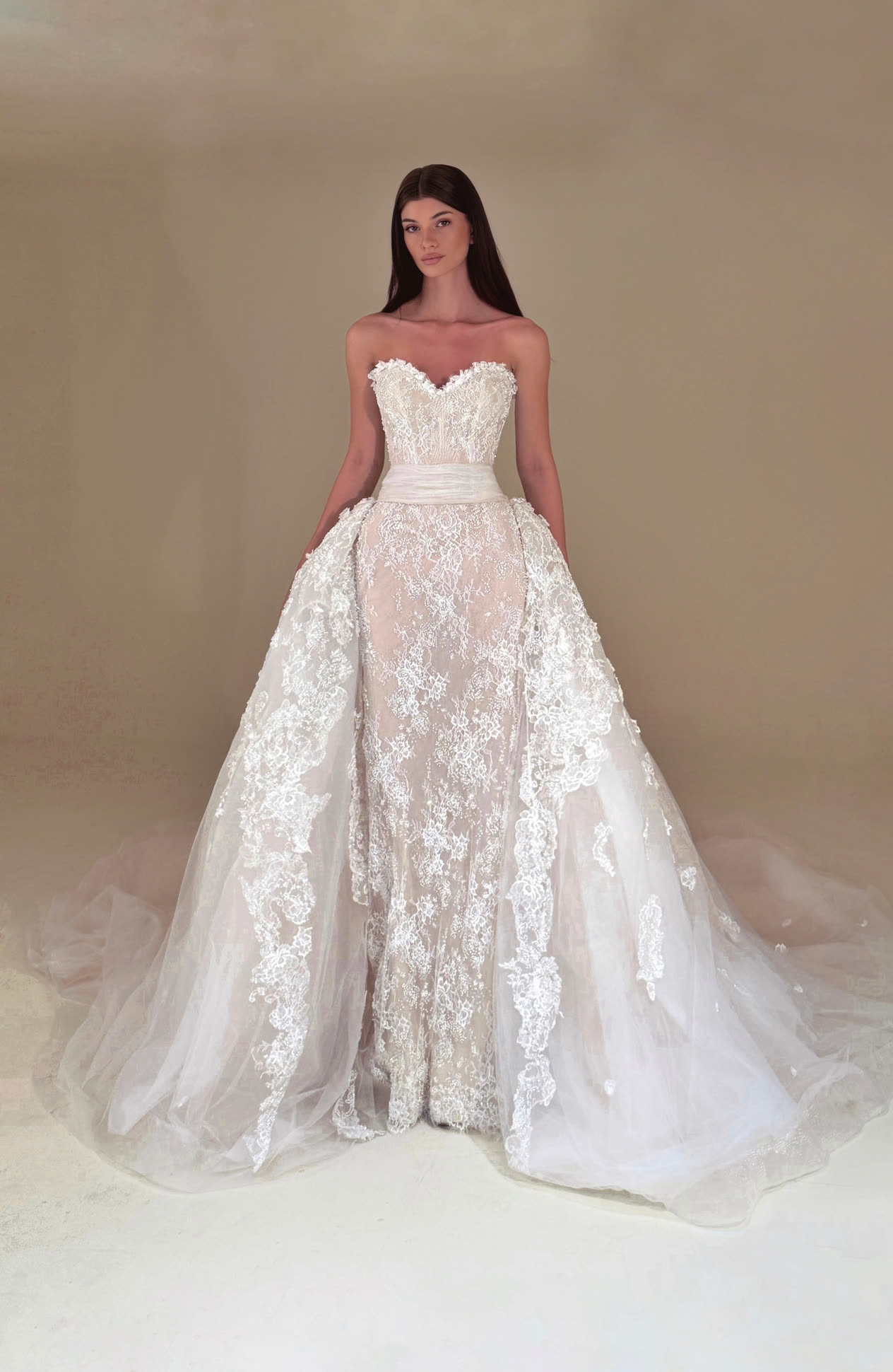 Look 8